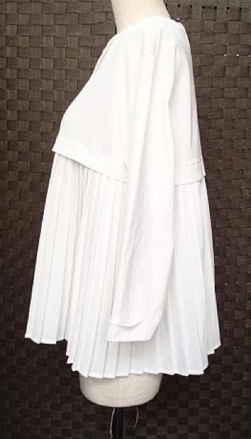 ◇epidemique エピデミーク/フロントプリーツ入り デザイントップス/ホワイト < 女性ファッション  ◇epidemique エピデミーク/フロントプリーツ入り デザイントップス/ホワイト < 女性ファッションの