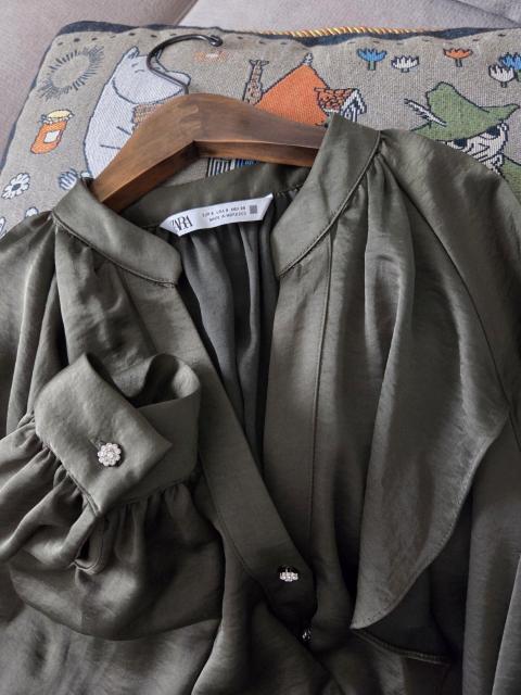ZARA/uEXTeJ[L̏HFuEX  uh 