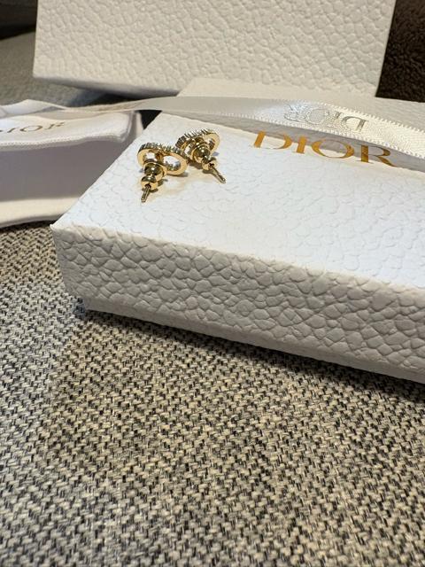 fBI[dior S[hbLsAX  ANZT[/v 