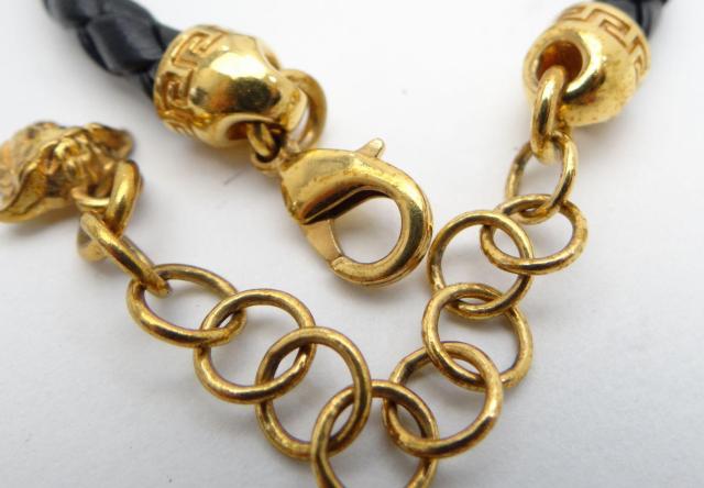 VERSACE ヴェルサーチ メデューサ レザー ブレスレット ゴールド×ブラック<USED>【送料無料】 < ブランド VERSACE ヴェルサーチ メデューサ レザー ブレスレット ゴールド×ブラック<USED>【送料無料】 < ブランドの