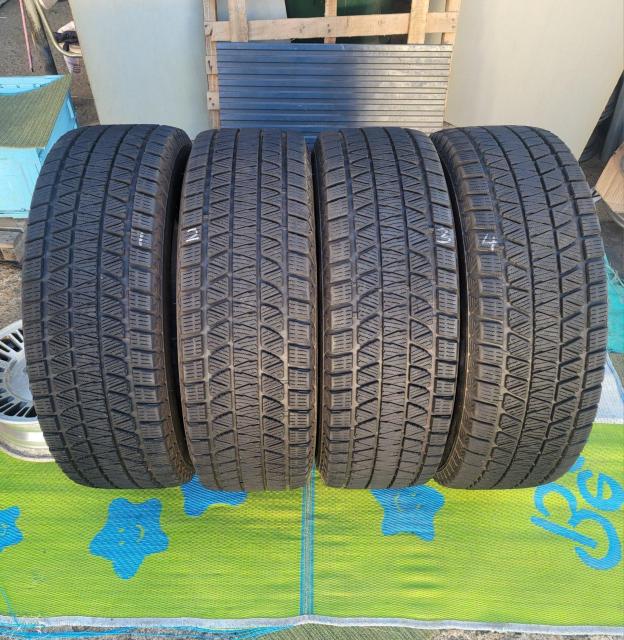 �o���a�I�N��2022 �u���a�X�g�� �u���U�b�N DM-V3 265/70R17 115Q 17�C���`�X�^�b�h���X�^�C���̂�4�{ �� ������/�o�C�N