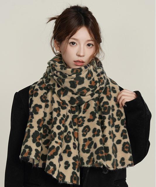 送料無料 新品 ストール レオパード柄 マフラー 春秋冬 < 女性ファッション  送料無料 新品 ストール レオパード柄 マフラー 春秋冬 < 女性ファッションの