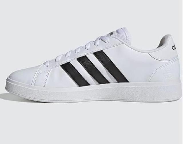 アディダス スニーカー メンズ グランドコート TD ライフスタイル コート ホワイト/ブラック GW9250 ※27.0p < ブランド アディダス スニーカー メンズ グランドコート TD ライフスタイル コート ホワイト/ブラック GW9250 ※27.0p < ブランドの