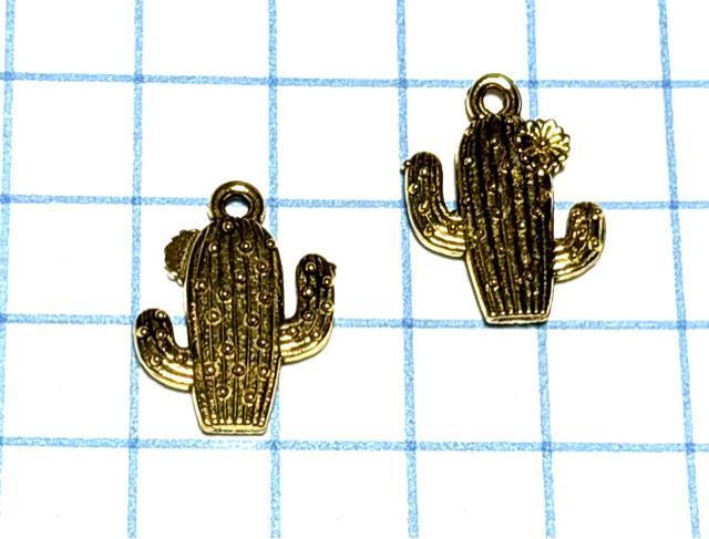 1622 金色のサボテン 3個 金属パーツ アクセサリーチャーム ハンドメイド材料 < 女性ファッション 1622 金色のサボテン 3個 金属パーツ アクセサリーチャーム ハンドメイド材料 < 女性ファッションの