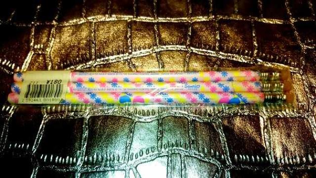 1976 1999 LL S ҂ Zbg ag    