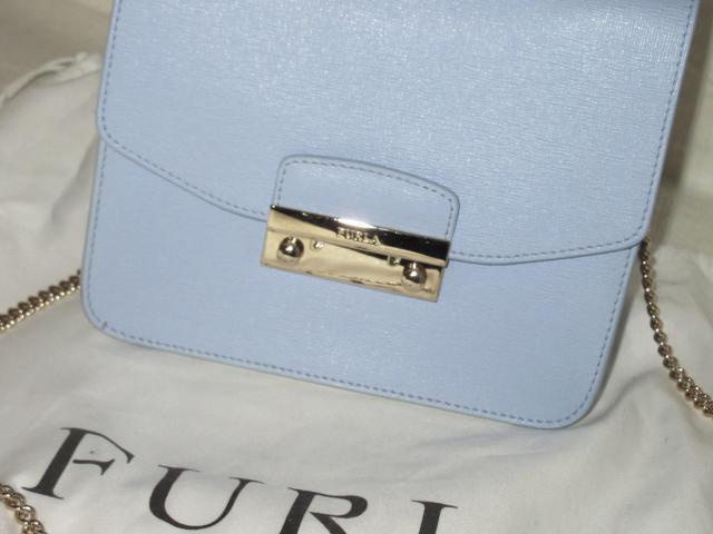 未使用☆フルラ*ショルダーバッグBLHO B30(ブルー系)2way < ブランド 未使用☆フルラ*ショルダーバッグBLHO B30(ブルー系)2way < ブランドの