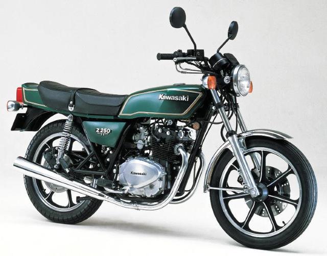カワサキ Z250-A (Z250FT) アクセル・ワイヤー 絶版新品 < 自動車/バイク カワサキ Z250-A (Z250FT) アクセル・ワイヤー 絶版新品 < 自動車/バイク