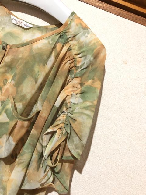 KATHARINE ROSS キャサリンロス 花柄のブラウス 日本製 < ブランド  KATHARINE ROSS キャサリンロス 花柄のブラウス 日本製 < ブランドの