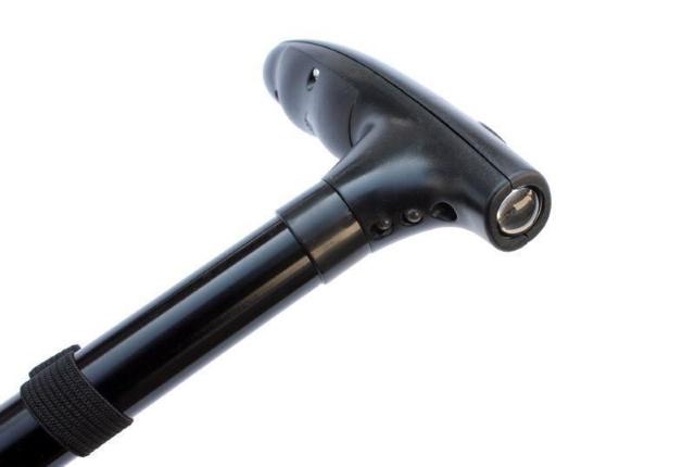 LED ライト付き 自立式 軽量 折りたたみ 5段伸縮 多点 杖 < ヘルス/ビューティー  LED ライト付き 自立式 軽量 折りたたみ 5段伸縮 多点 杖 < ヘルス/ビューティーの