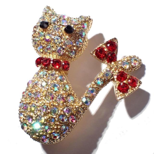 金色 猫 ネコ ねこ ラインストーン リボン ピンブローチ ブローチ ピンバッジ バッジ ピンズ ラペルピン ゴールド色 < 女性アクセサリー/時計  金色 猫 ネコ ねこ ラインストーン リボン ピンブローチ ブローチ ピンバッジ バッジ ピンズ ラペルピン ゴールド色  < 女性アクセサリー/時計の
