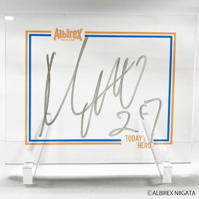 #27 q I MTC9/4cMOMANpl