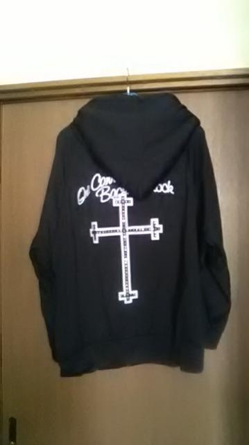 B*新品*クロス*パーカー < 女性ファッション  B*新品*クロス*パーカー  < 女性ファッションの