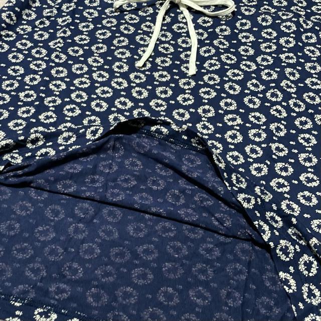 agnes b. t[   s[X  t@bV 