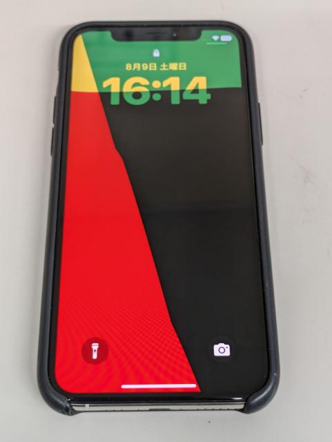 iPhone11 pro 256GB シルバー SIMフリー 純正ケース付き < 家電/AV  iPhone11 pro 256GB シルバー SIMフリー 純正ケース付き < 家電/AVの