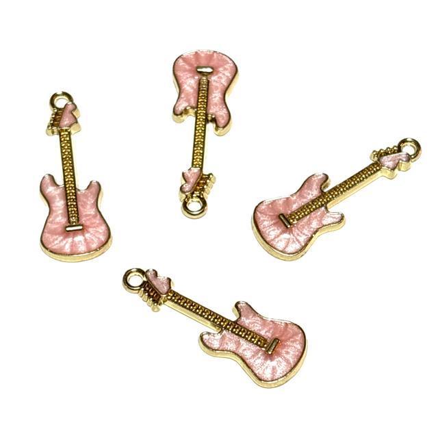 5069 ピンク色のエレキギター 4個 金属パーツ アクセサリーチャーム ハンドメイド材料 エナメル 音楽 楽器 < ペット/手芸/園芸 5069 ピンク色のエレキギター 4個 金属パーツ アクセサリーチャーム ハンドメイド材料 エナメル 音楽 楽器 < ペット/手芸/園芸の