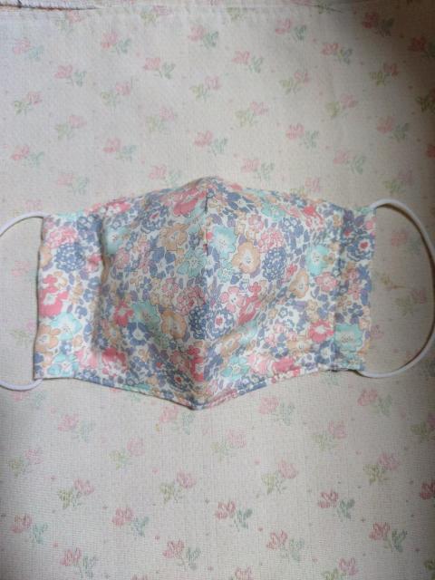 【送料無料】ハンドメイド 大人用マスク リバティ柄 < ペット/手芸/園芸 【送料無料】ハンドメイド 大人用マスク リバティ柄 < ペット/手芸/園芸の