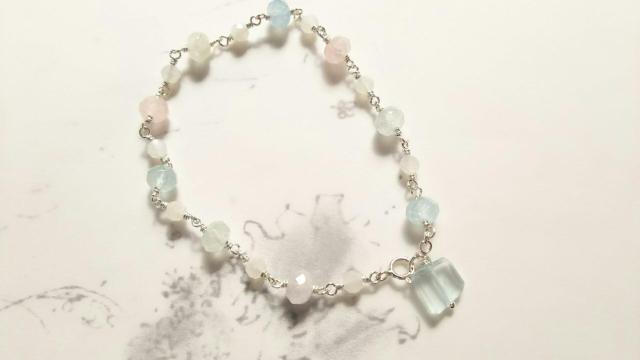 *パステルアクアマリンのブレスレット*SF 21019 < 女性アクセサリー/時計  *パステルアクアマリンのブレスレット*SF 21019 < 女性アクセサリー/時計の