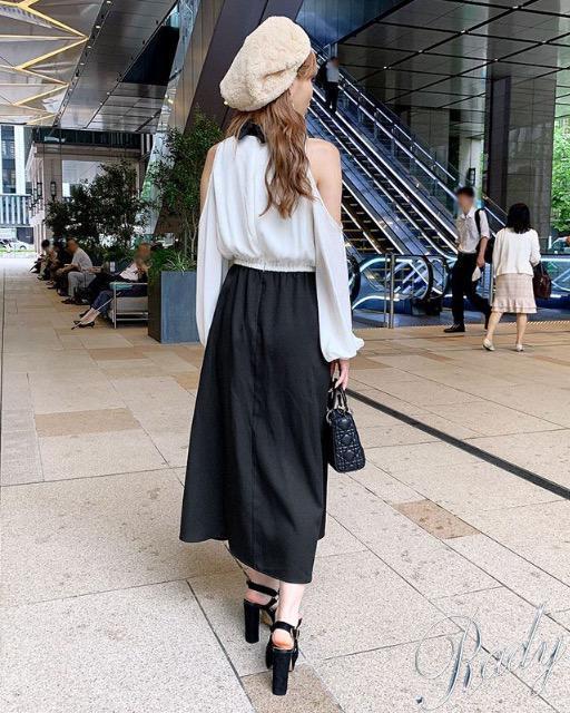 Rady☆大人気☆ボウタイマキシワンピ☆S☆新品同様 < ブランド Rady☆大人気☆ボウタイマキシワンピ☆S☆新品同様 < ブランドの