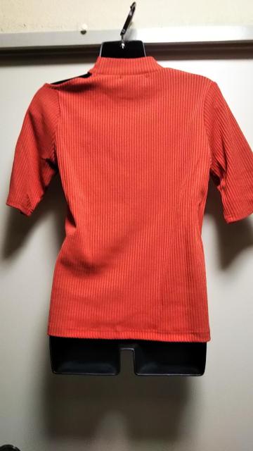 ☆INGNIプチハイネックサイドオフショルリブカットソー☆新品タグ付き < 女性ファッション  ☆INGNIプチハイネックサイドオフショルリブカットソー☆新品タグ付き < 女性ファッションの