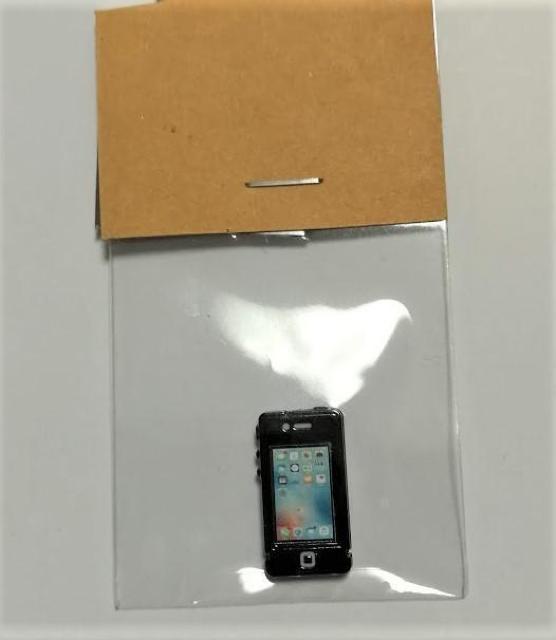 ミニチュア★iPhone★黒★アイフォン★スマホ★ドールハウス★色違いやアイパッドもございます★ < おもちゃ  ミニチュア★iPhone★黒★アイフォン★スマホ★ドールハウス★色違いやアイパッドもございます★ < おもちゃの