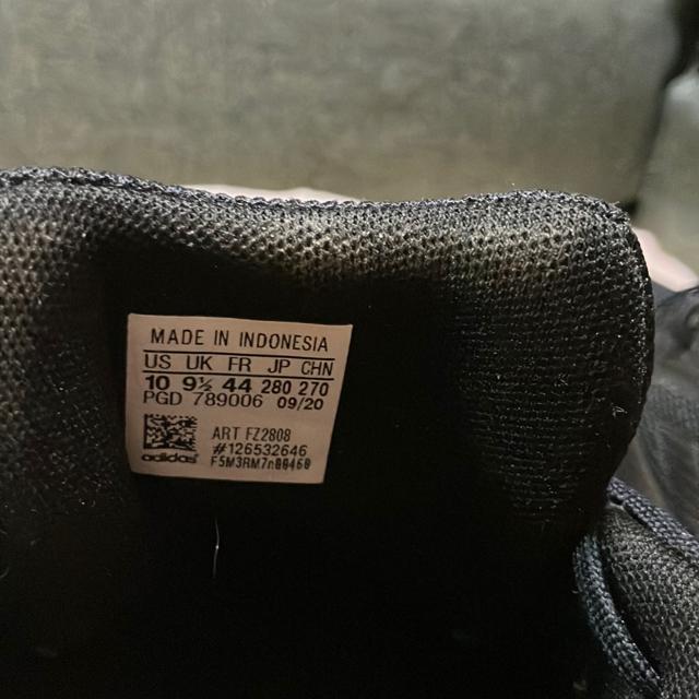 ��ԃ��f�� adidas �A�f�B�_�X �u���b�N 28cm �� �u�����h�� 