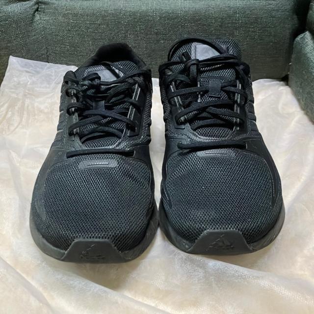 ��ԃ��f�� adidas �A�f�B�_�X �u���b�N 28cm �� �u�����h�� 