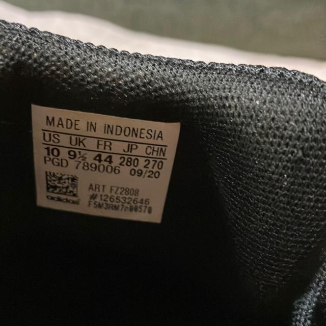 ��ԃ��f�� adidas �A�f�B�_�X �u���b�N 28cm �� �u�����h�� 