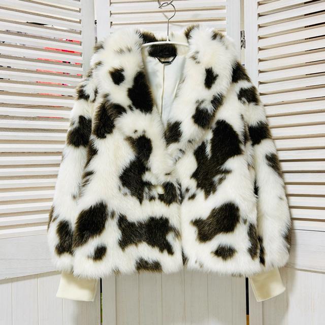 美品 LILY BROWN リリーブラウン 袖リブ付きファーコート アニマル < ブランド  美品 LILY BROWN リリーブラウン 袖リブ付きファーコート アニマル < ブランドの