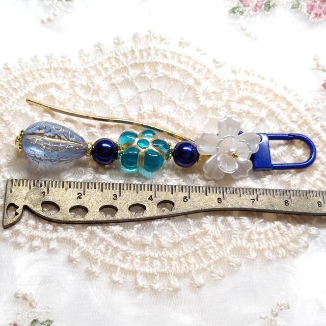ハンドメイド☆キーホルダー☆アンティーク調ビーズ☆青 < 女性ファッション ハンドメイド☆キーホルダー☆アンティーク調ビーズ☆青 < 女性ファッションの
