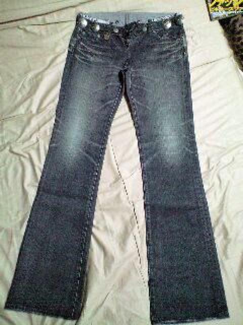 希少roarロアー×KariAngコラボコンチョ2丁拳銃デニム < ブランド 希少roarロアー×KariAngコラボコンチョ2丁拳銃デニム < ブランドの