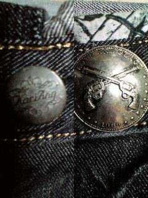 希少roarロアー×KariAngコラボコンチョ2丁拳銃デニム < ブランド 希少roarロアー×KariAngコラボコンチョ2丁拳銃デニム < ブランドの