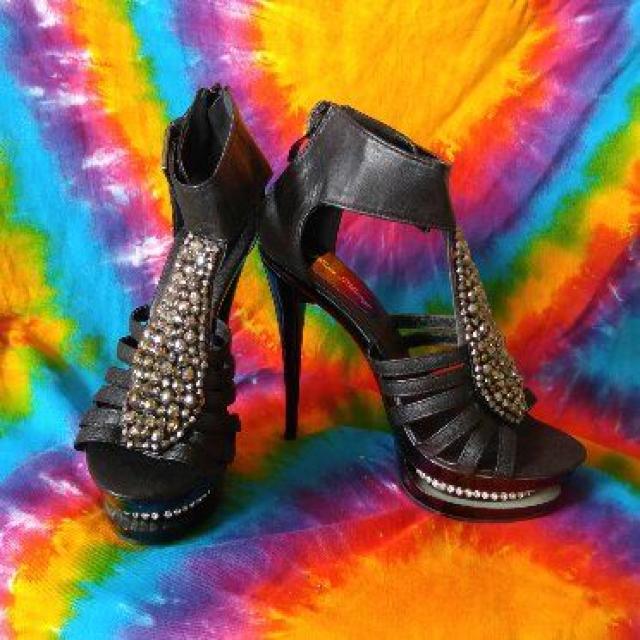 超Sexy(o´▽`o)キラキラッ!厚底ピンヒールサンダル■女王様♪ < 女性ファッション  超Sexy(o´▽`o)キラキラッ!厚底ピンヒールサンダル■女王様♪  < 女性ファッションの