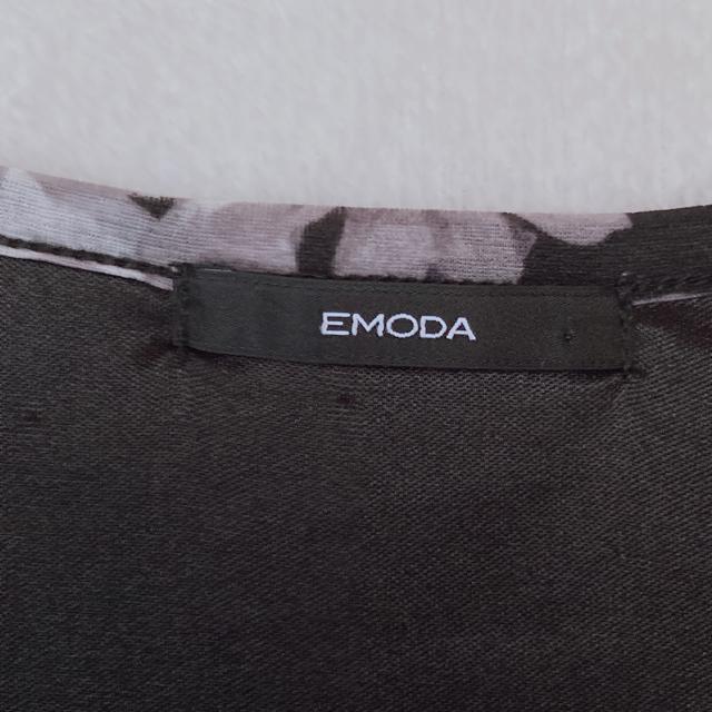 EMODA モノトーン 長袖 総柄 花柄 薔薇柄 シック ワンピース M N2m < ブランド  EMODA モノトーン 長袖 総柄 花柄 薔薇柄 シック ワンピース M N2m < ブランドの