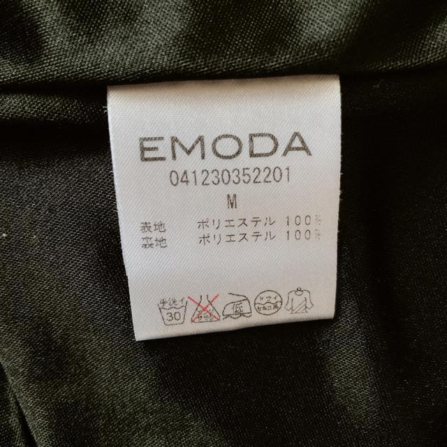 EMODA モノトーン 長袖 総柄 花柄 薔薇柄 シック ワンピース M N2m < ブランド  EMODA モノトーン 長袖 総柄 花柄 薔薇柄 シック ワンピース M N2m < ブランドの