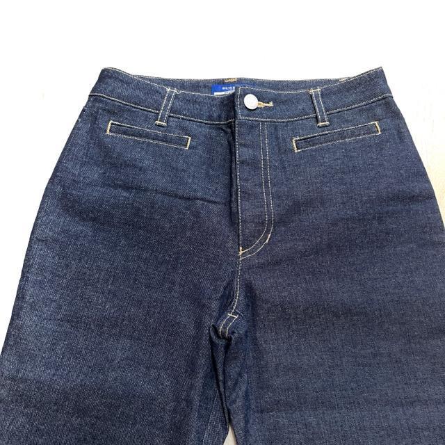 【美品】2WAYクロップド ストレートデニム/BURBERRY BLUE LABEL/サイズS < 女性ファッション  【美品】2WAYクロップド ストレートデニム/BURBERRY BLUE LABEL/サイズS < 女性ファッションの