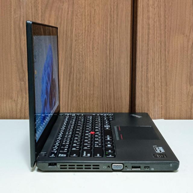 Lenovo Corei7 メモリ8GB SSD256GB Webカメラ フルHD Excel Word PowerPoint < PC本体/周辺機器 Lenovo Corei7 メモリ8GB SSD256GB Webカメラ フルHD Excel Word PowerPoint < PC本体/周辺機器の