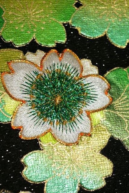 振袖 最高峰 新品同様 暈し染め 金駒; 金銀糸シシュウ 金通し地 枝垂れ桜 流水 身丈159.5cm 裄丈63cm T3654 < 女性ファッション 振袖 最高峰 新品同様 暈し染め 金駒; 金銀糸シシュウ 金通し地 枝垂れ桜 流水 身丈159.5cm 裄丈63cm T3654 < 女性ファッションの