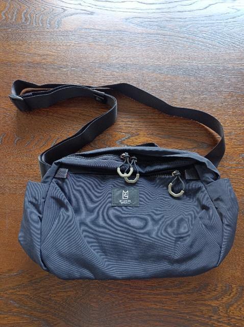 ミレスト★MILESTO多機能ポケットショルダーバック★新品同様★柔らか生地便利★送料無料★男女OK★ < 女性ファッション ミレスト★MILESTO多機能ポケットショルダーバック★新品同様★柔らか生地便利★送料無料★男女OK★ < 女性ファッションの