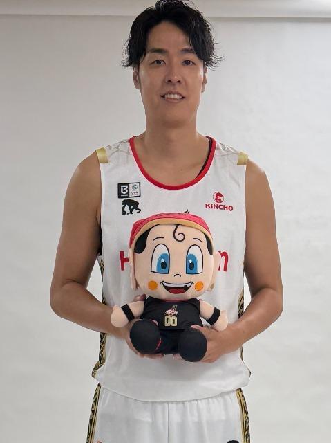 #15 竹内 譲次選手 まいどくんぬいぐるみチェキ付き(直筆サイン入り) < レジャー/スポーツ #15 竹内 譲次選手 まいどくんぬいぐるみチェキ付き(直筆サイン入り) < レジャー/スポーツの