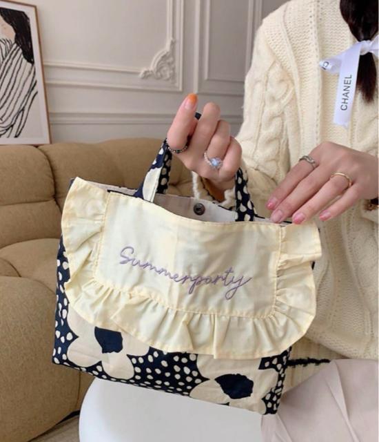 花柄フリルトートバッグ < 女性ファッション 花柄フリルトートバッグ < 女性ファッションの