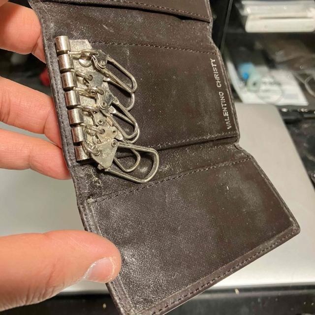 �yVALENTINO CHRISTY / �o�����`�m �N���X�e�B�z �L�[�P�[�X