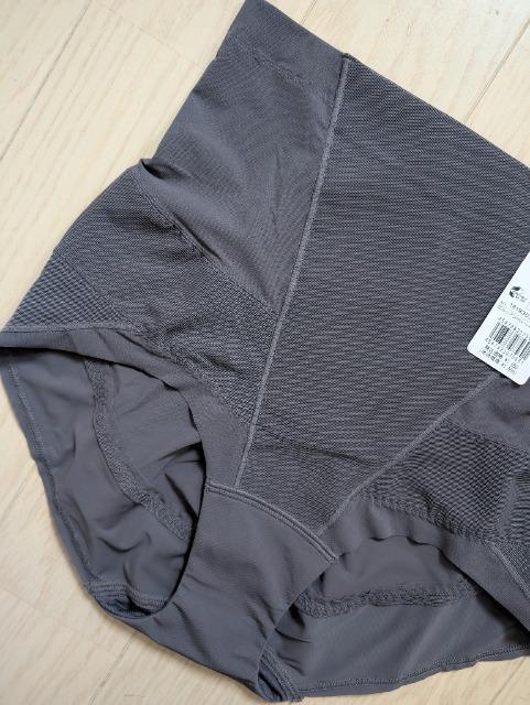 LL★LECIEN★ルシアン★下半身の悩み解決ショートガードル★骨盤ショーツ★新品★送料無料 < 女性ファッション  LL★LECIEN★ルシアン★下半身の悩み解決ショートガードル★骨盤ショーツ★新品★送料無料 < 女性ファッションの