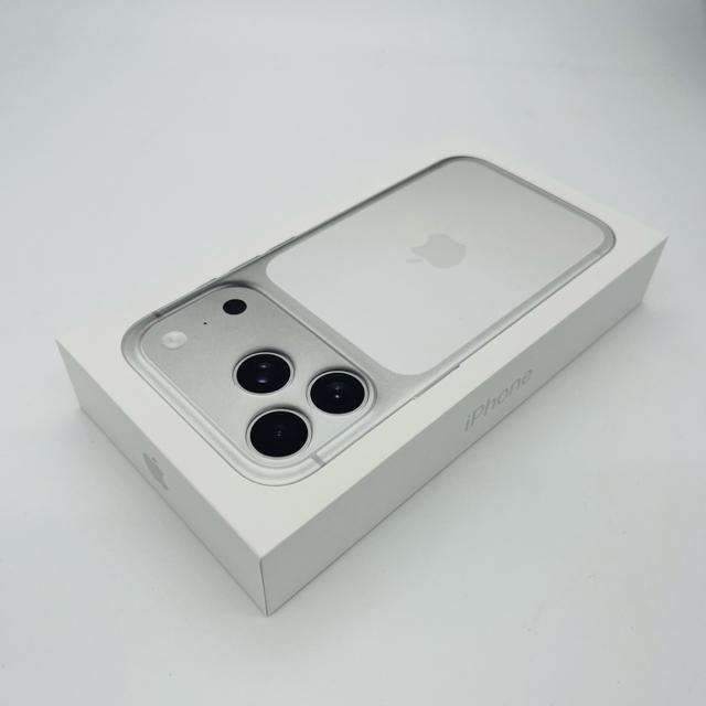 未開封 iPhone 17 Pro 256 GB SIMフリー シルバー 本体 < 家電/AV  未開封 iPhone 17 Pro 256 GB SIMフリー シルバー 本体 < 家電/AVの