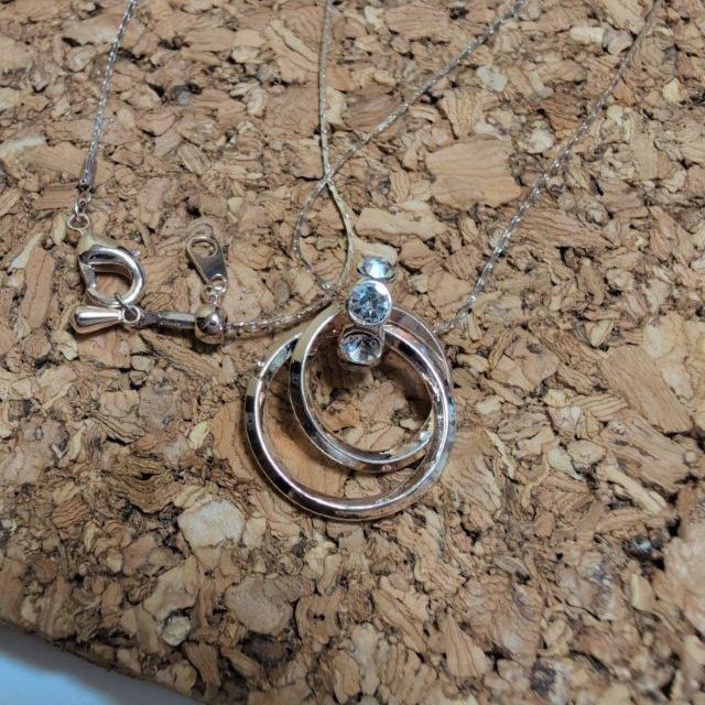 シューラルー ネックレス スライダーネックレス < 女性アクセサリー/時計 シューラルー ネックレス スライダーネックレス < 女性アクセサリー/時計の