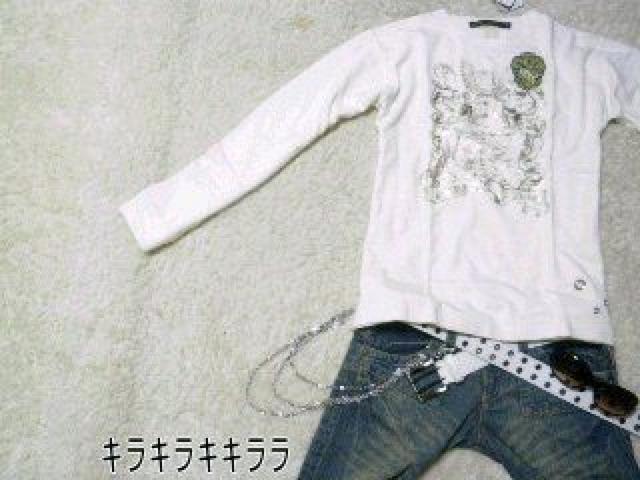 【BLACK LABEL】《New》ゴールド箔★エンブレムワッペン付*ロンTee<ホワイトL> < 男性ファッション  【BLACK LABEL】《New》ゴールド箔★エンブレムワッペン付*ロンTee<ホワイトL>  < 男性ファッションの