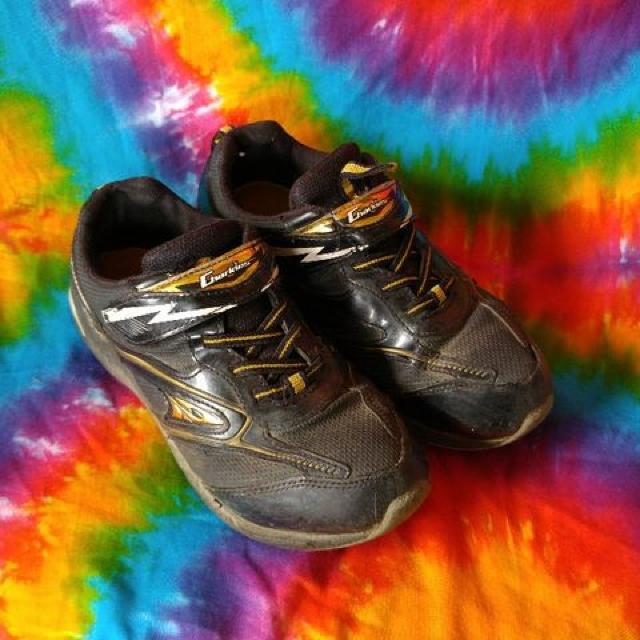 ■20cm■黒×金♪カッコイイ(*´∀`)スニーカー×シューズ < キッズ/ベビー  ■20cm■黒×金♪カッコイイ(*´∀`)スニーカー×シューズ  < キッズ/ベビーの