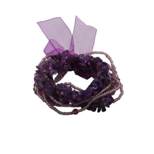 新品 アンティーク調 紫ストーンビーズ8連ブレスレット < 女性アクセサリー/時計 新品 アンティーク調 紫ストーンビーズ8連ブレスレット < 女性アクセサリー/時計の