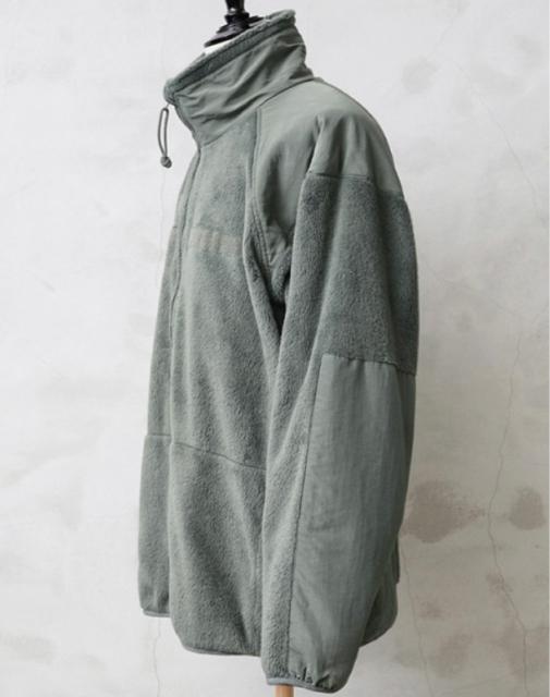 ☆実物 USED 米軍 ECWCS Gen3 POLARTECフリースジャケット ☆ < 男性ファッション  ☆実物 USED 米軍 ECWCS Gen3 POLARTECフリースジャケット ☆ < 男性ファッションの