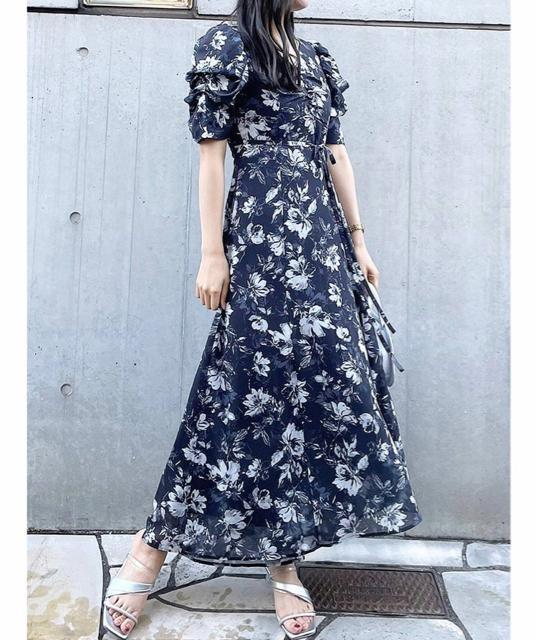 MERCURYDUO【かわにしみきコラボ】フラワーギャザースリーブワンピース < ブランド  MERCURYDUO【かわにしみきコラボ】フラワーギャザースリーブワンピース < ブランドの