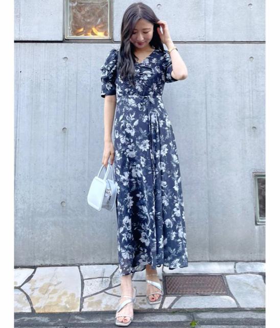 MERCURYDUO【かわにしみきコラボ】フラワーギャザースリーブワンピース < ブランド  MERCURYDUO【かわにしみきコラボ】フラワーギャザースリーブワンピース < ブランドの